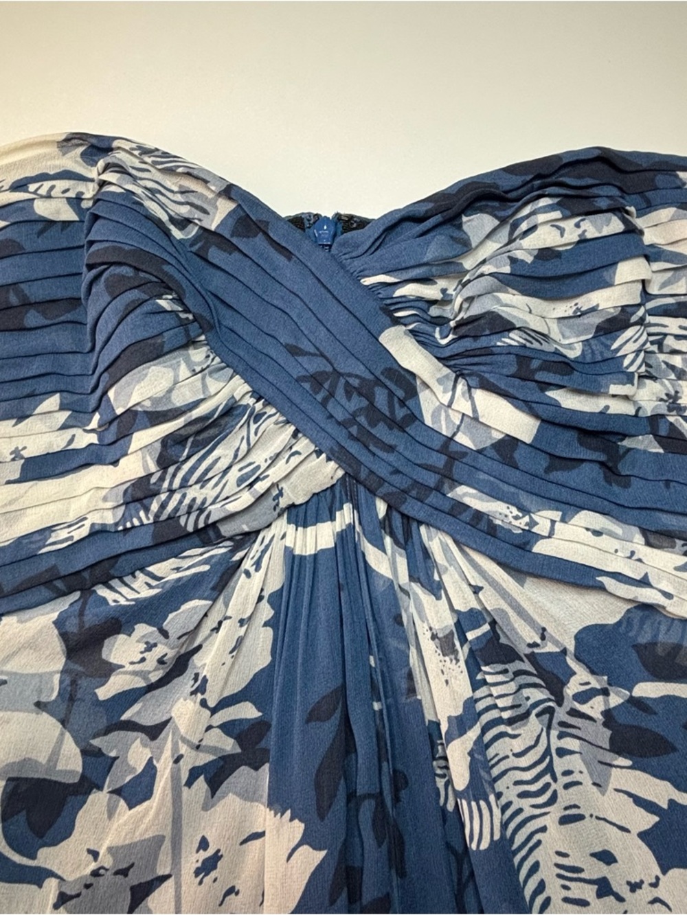 Tadashi Shoji Silk Strapless Floral Midi Dress Blue Pleated Formal 4 - Picture 7 of 13